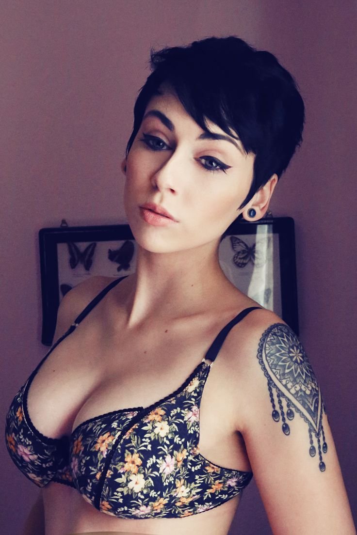 Nora Lovely
