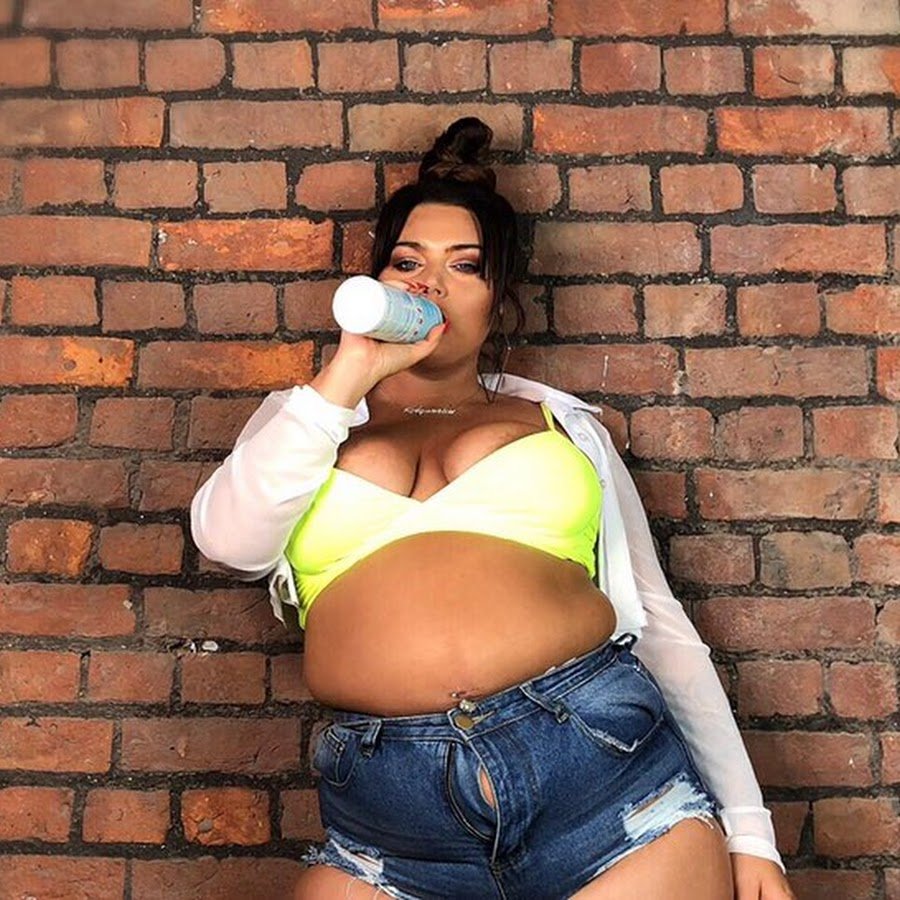 Goddess Sharvage 2019 feed