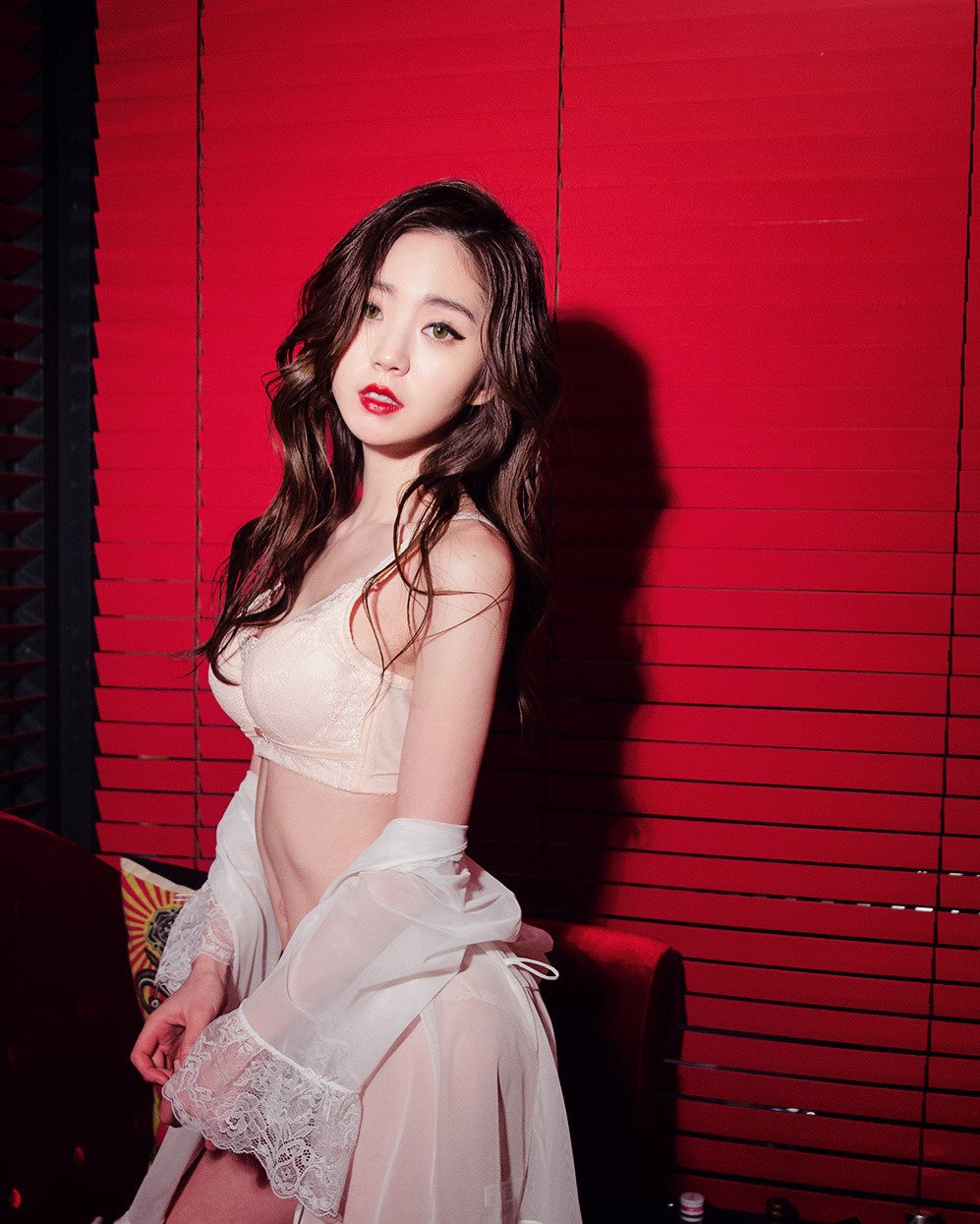 Russian Chuu Chloe Model
