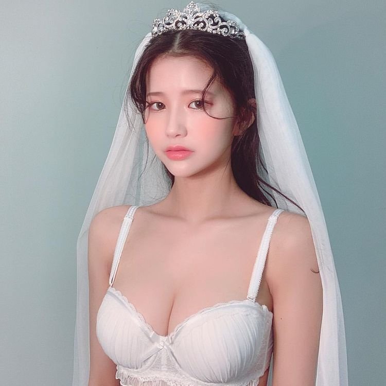 Candy Seul 18