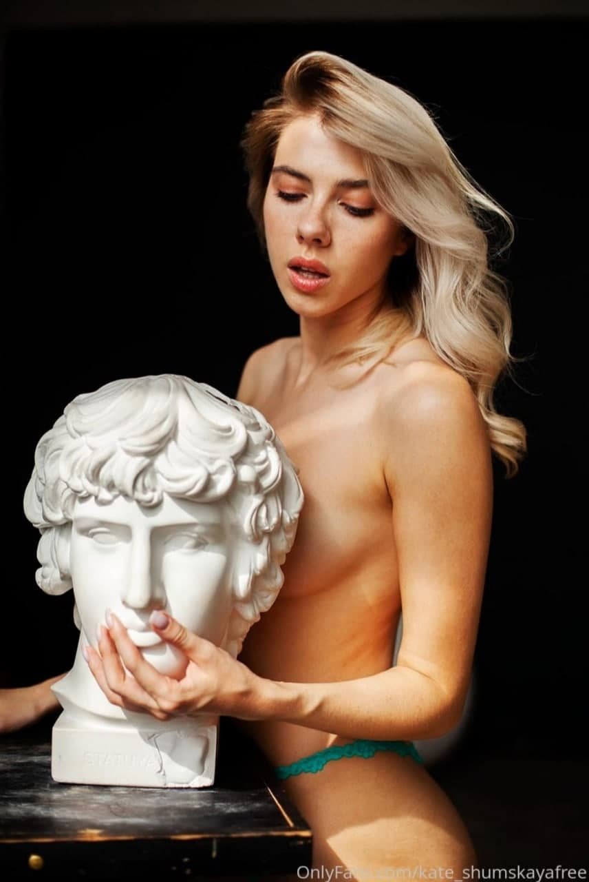 Kate upton +18