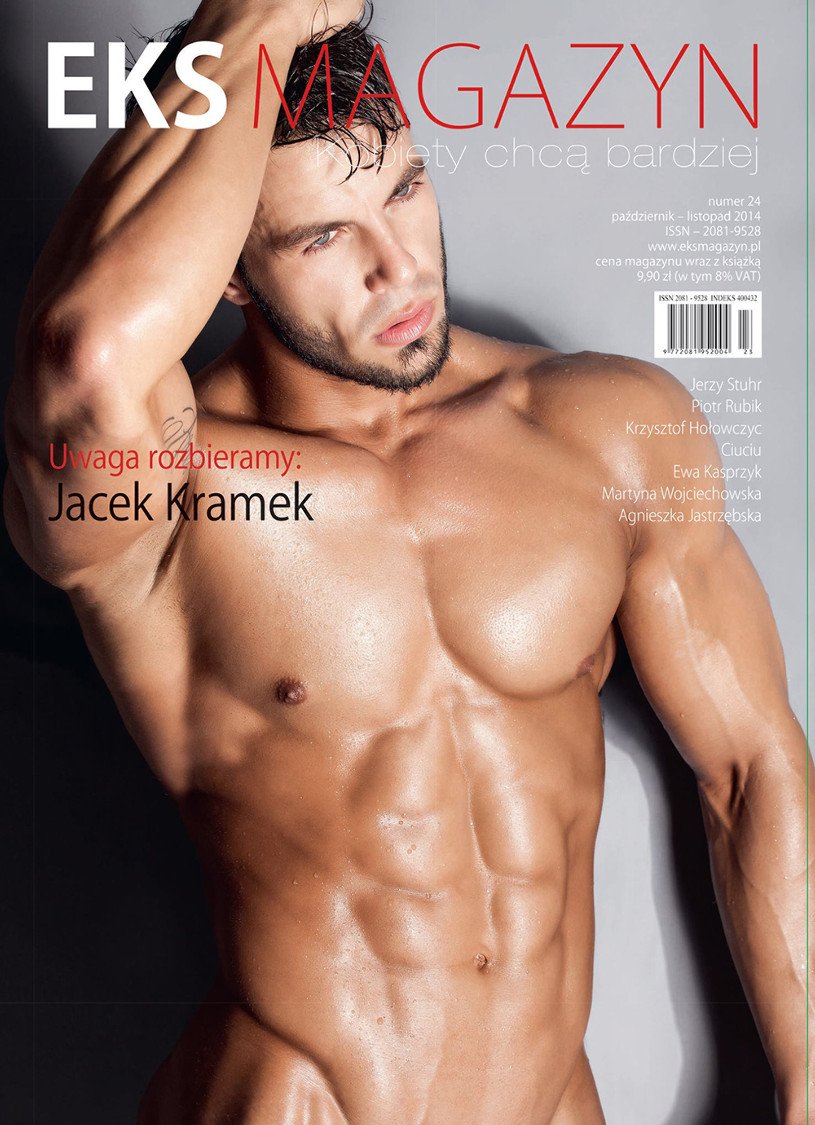 Beautiful naked pumped men