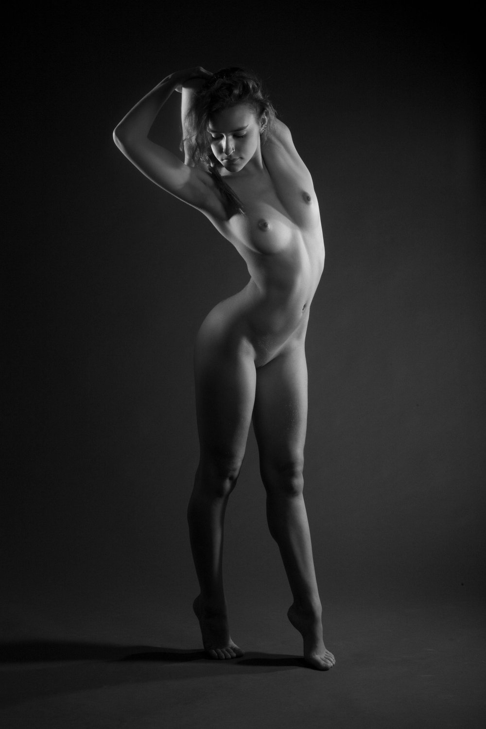 Naked woman from the side
