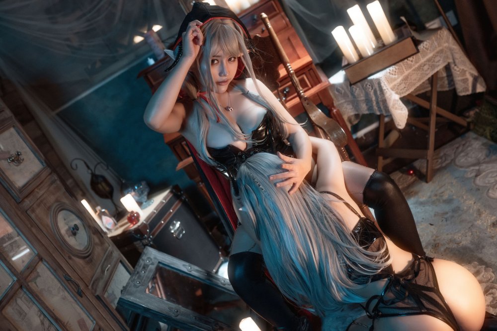 Ram R Zero Cosplay 18