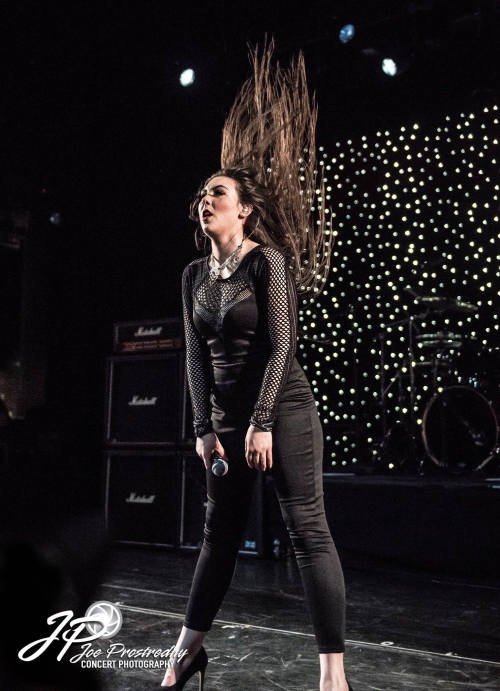 Amaranthe Vicki