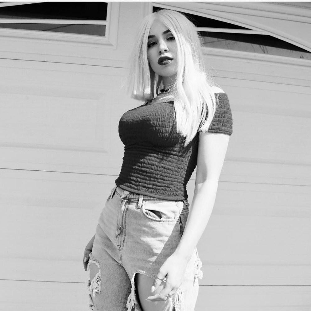 Ava Max