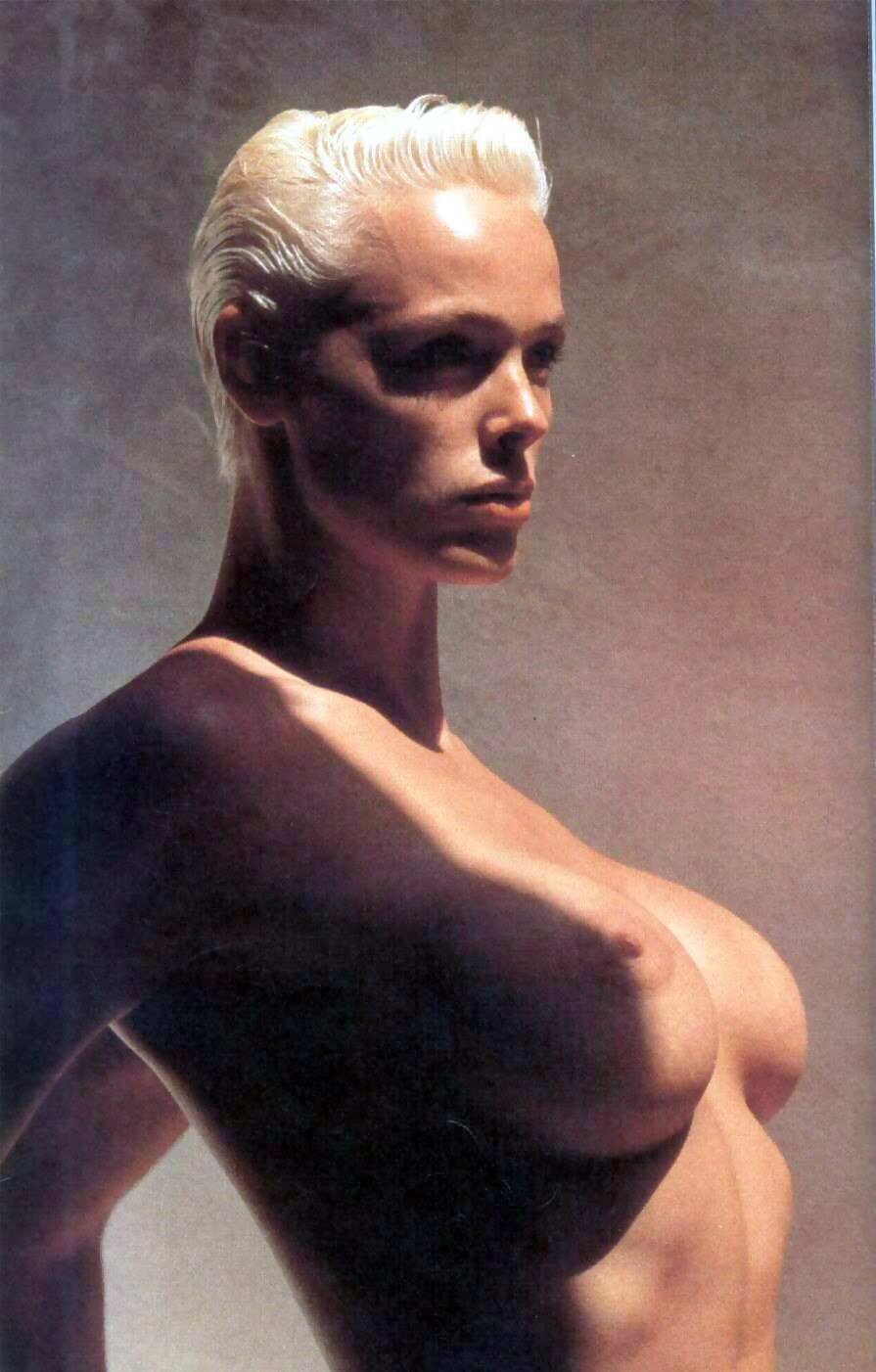 Conduline actress naked