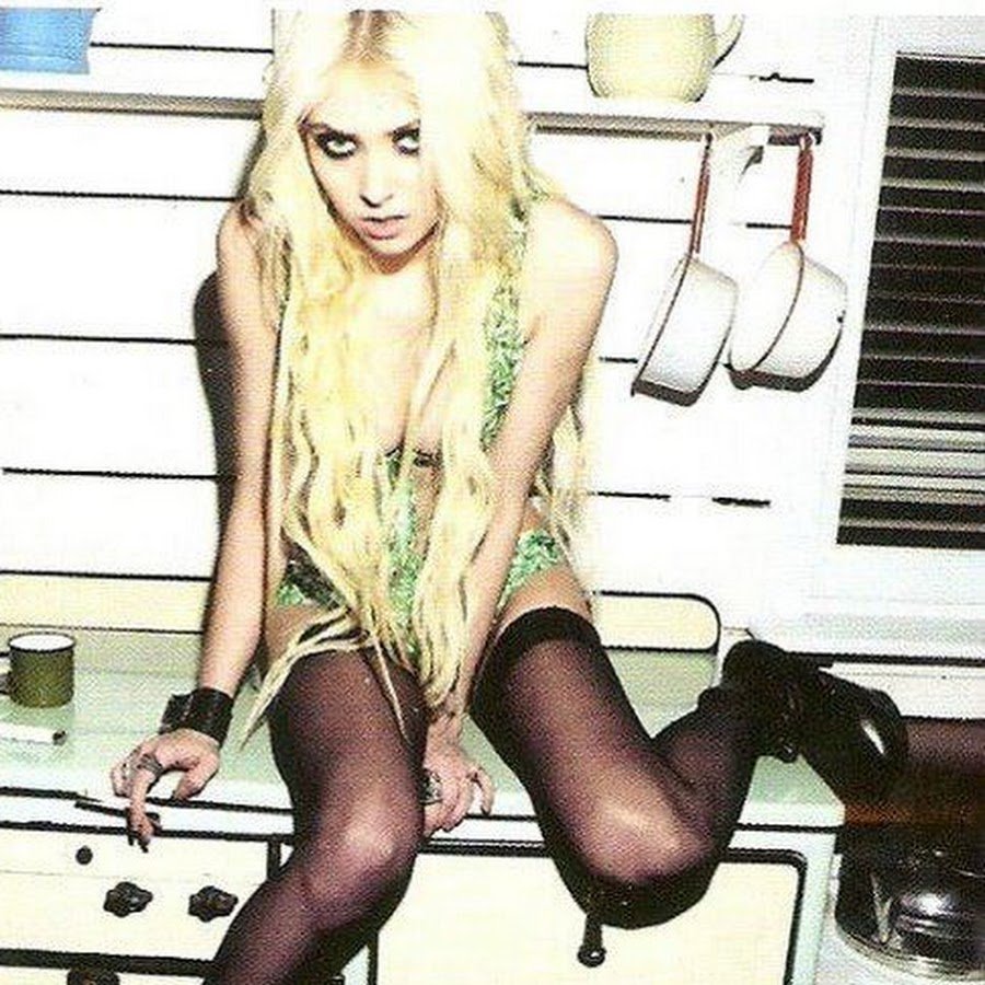 Taylor Momsen Growth