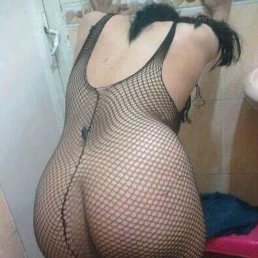 Booty Arab Non -shaved Big butt Ass