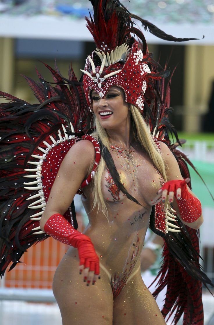 Carnival in Rio de Janeiro 18 +