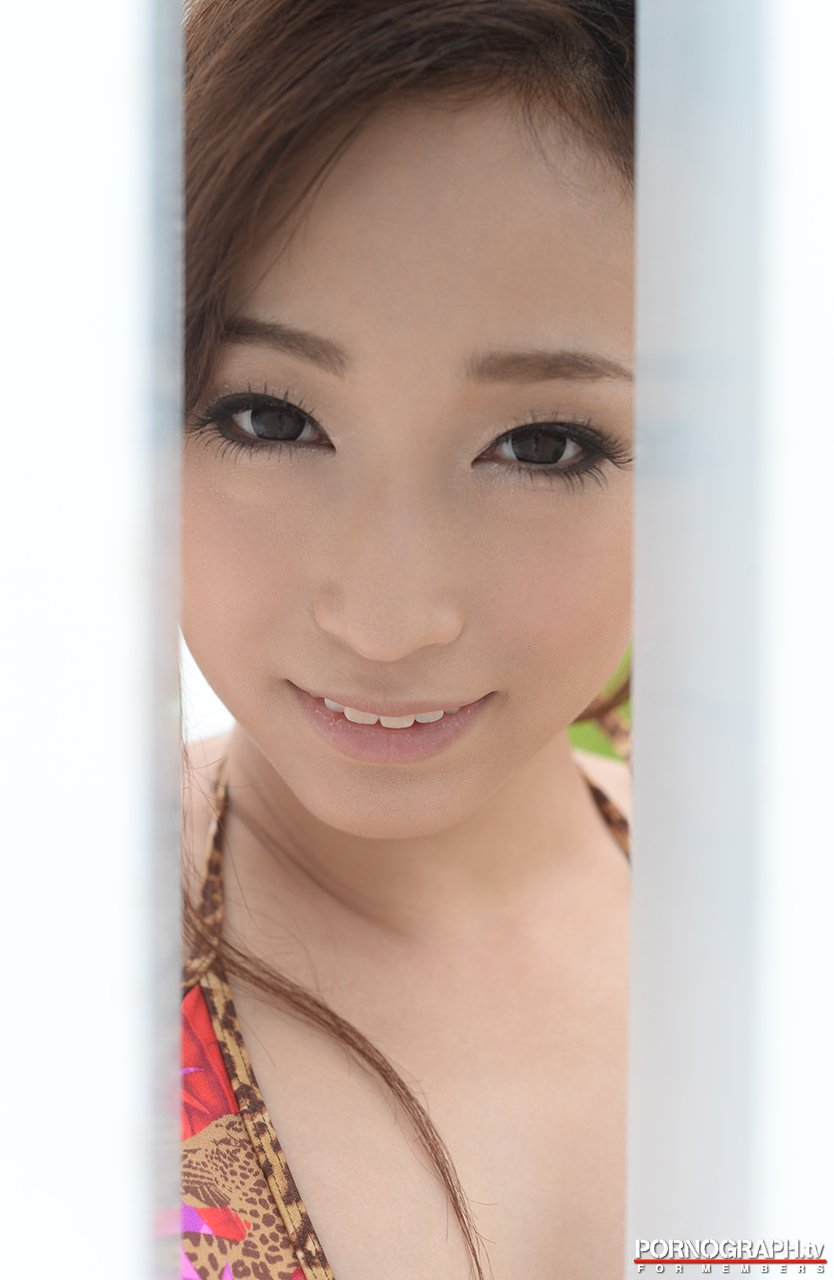 Hasumi Kurea swimsuit
