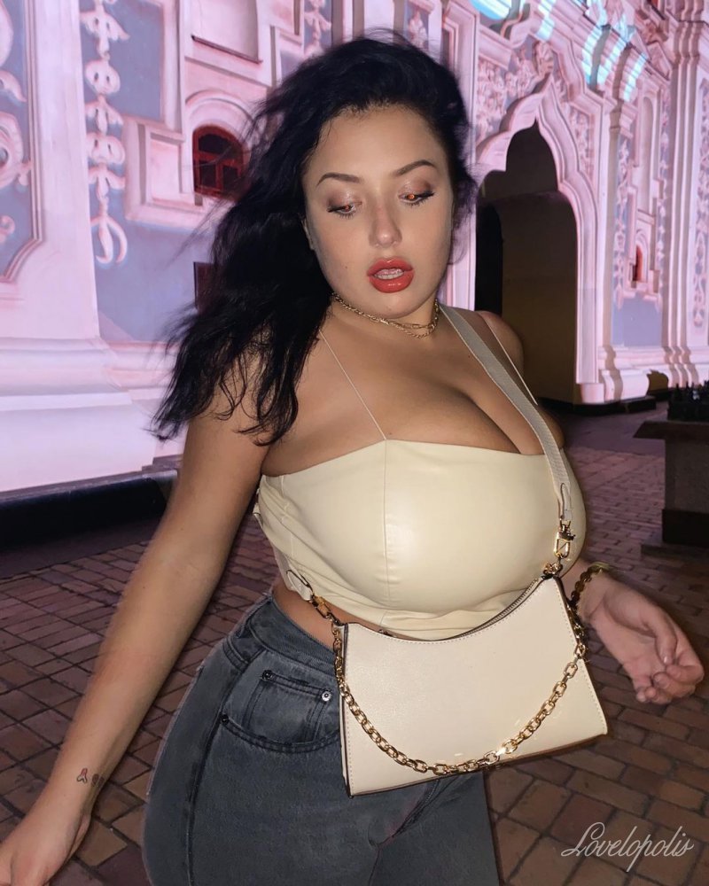 Taya Christian Big