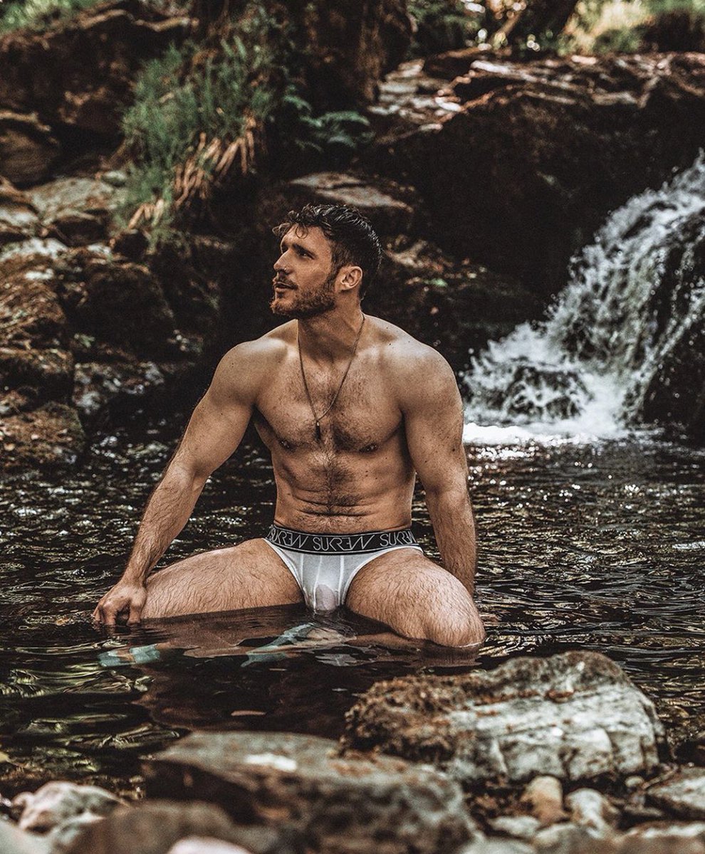 Harry Johnson @harryjohnsonxl