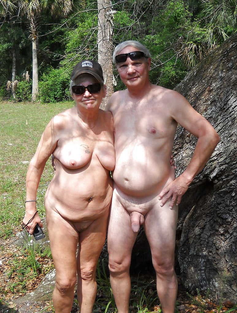 Naked old men and women