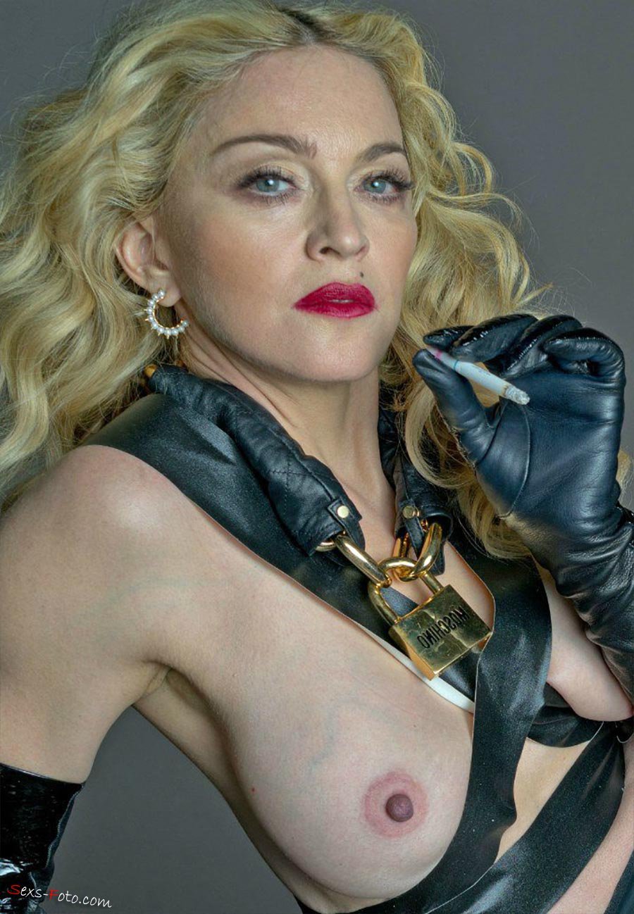 Miley Cyrus erotic