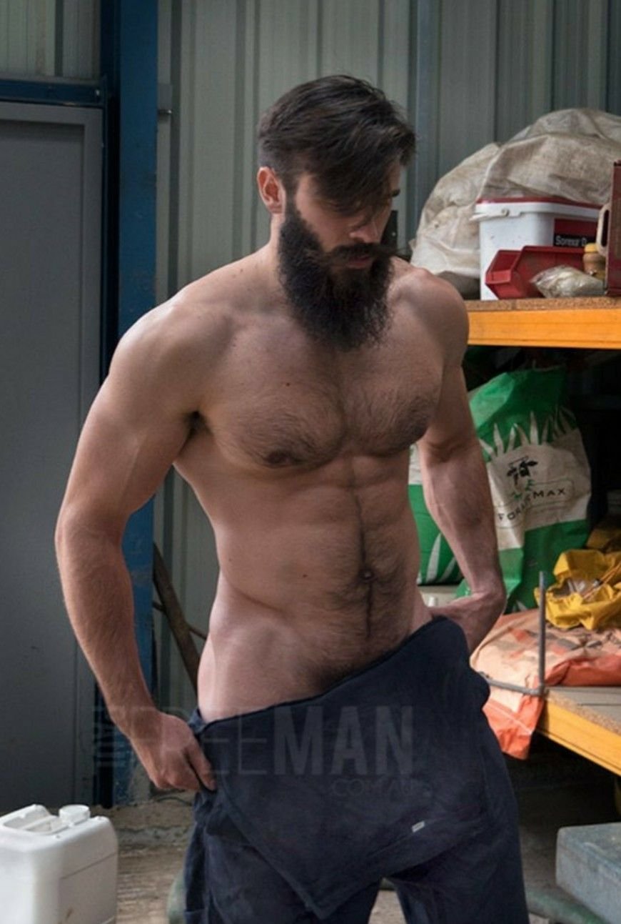 Killian Belliard with a beard