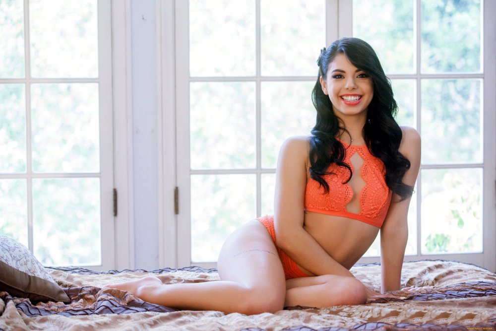 Gina Valentina