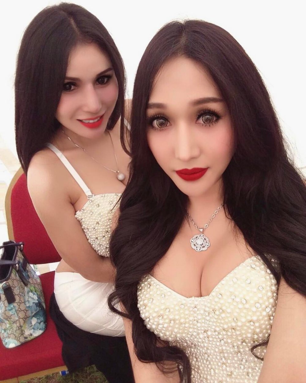 Rhina Queenzee