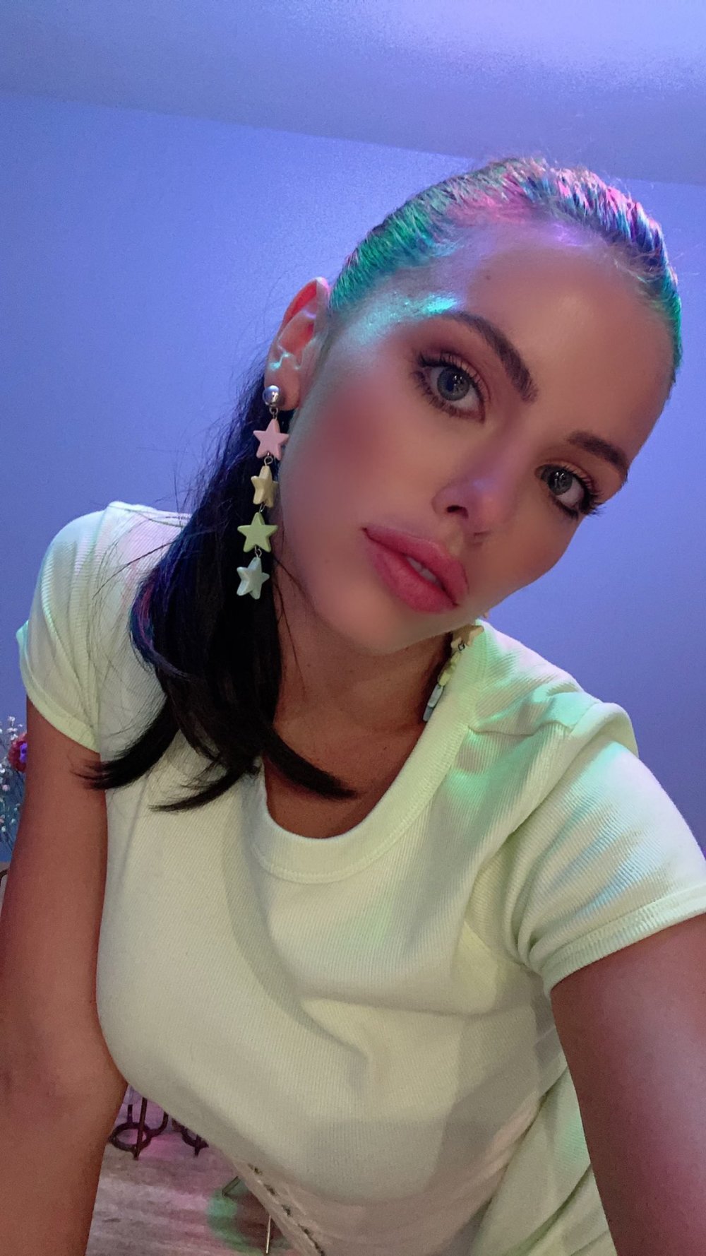 Adriana Chechik Selfie