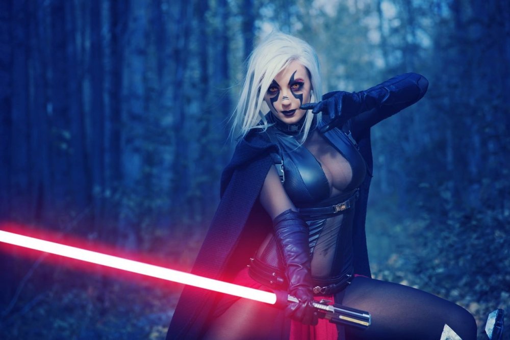 Jessica Nigri Cosplay Star War