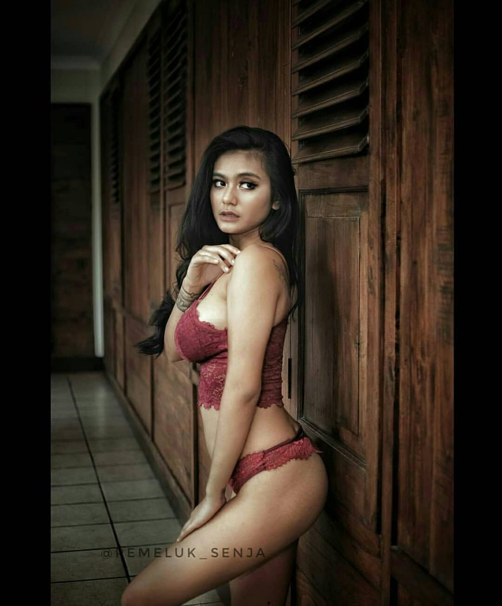 Di girl model