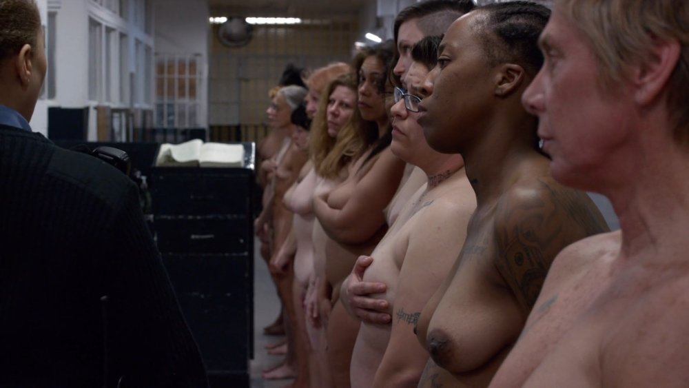 Taylor Shilling from orange hit the season naked