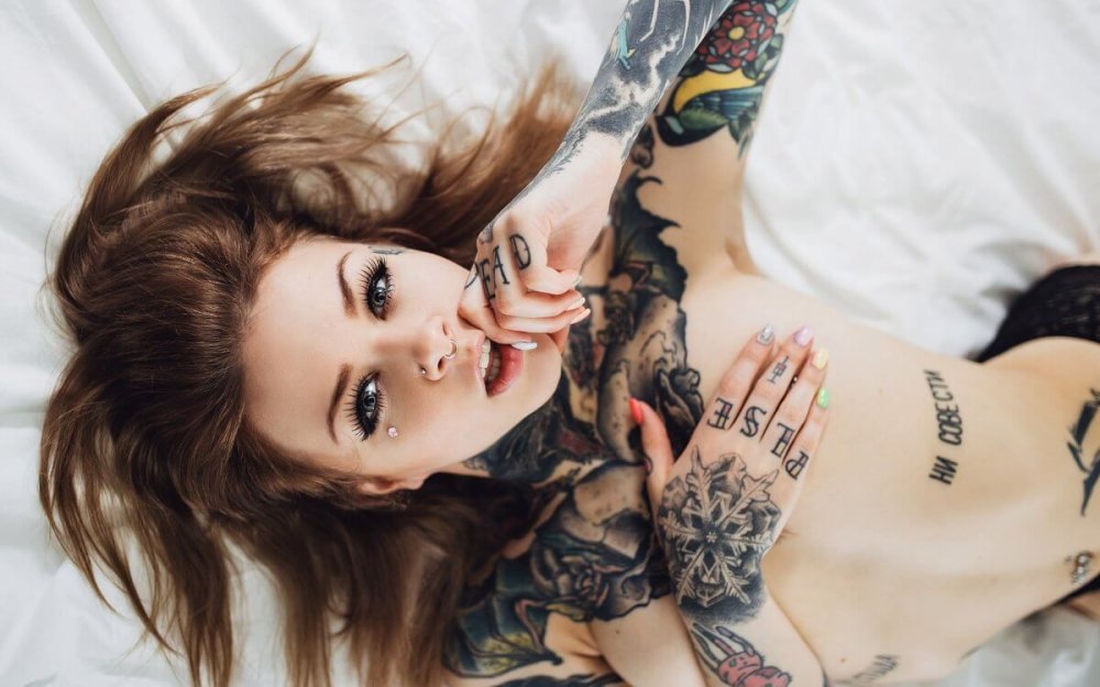Tattooed brutal girls