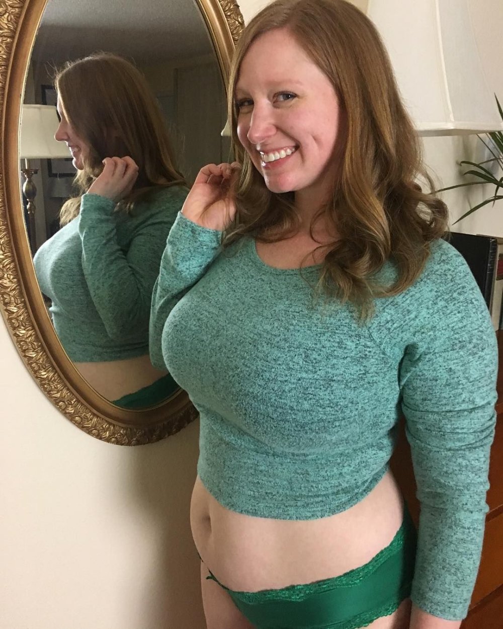 Girl Ginger Daydreams