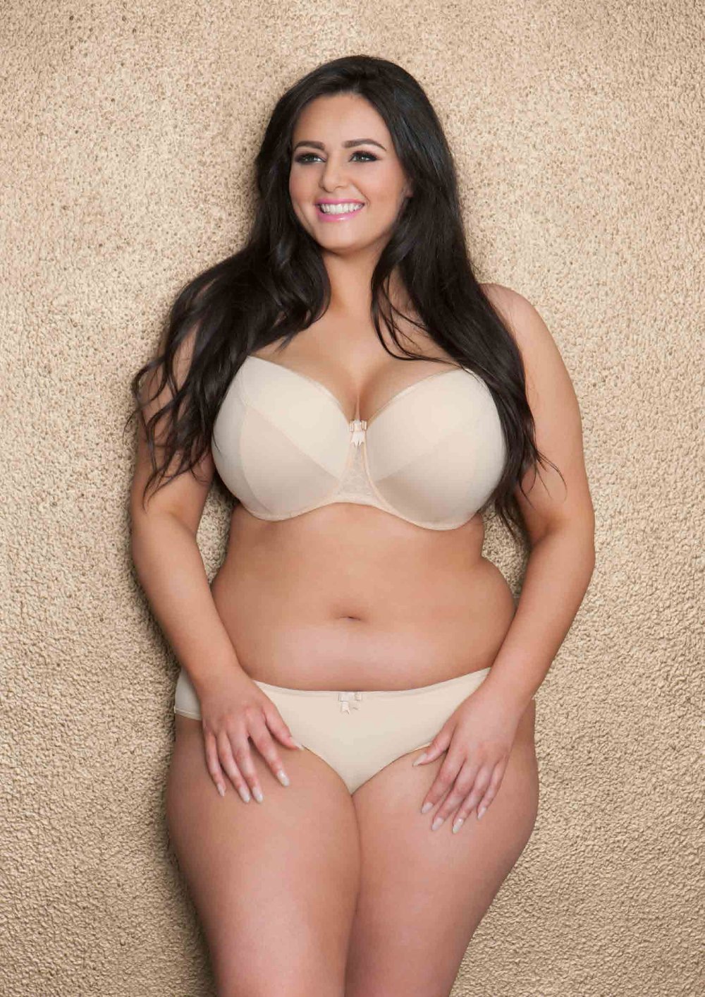 Full in swimsuits Private