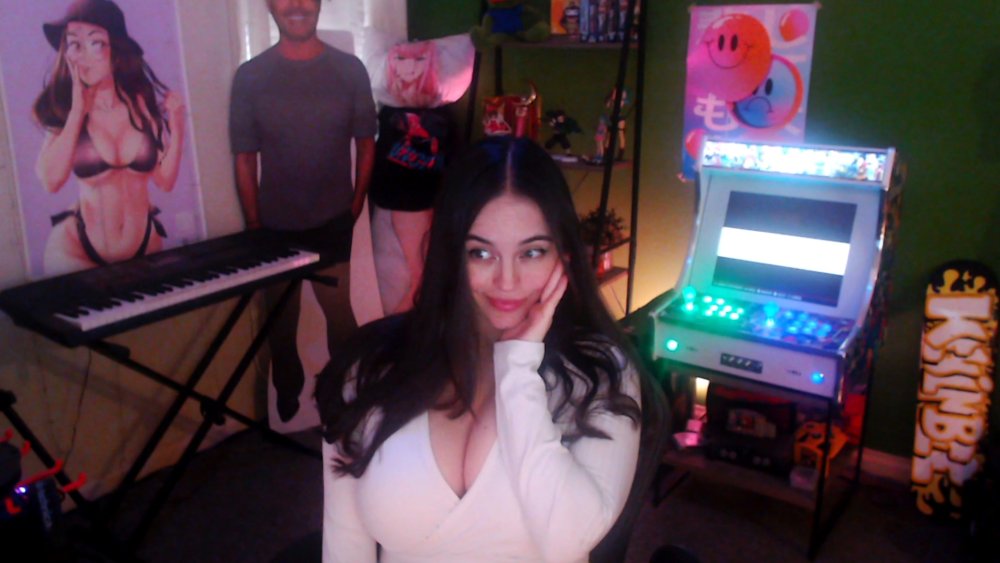 Heyimbee Hot