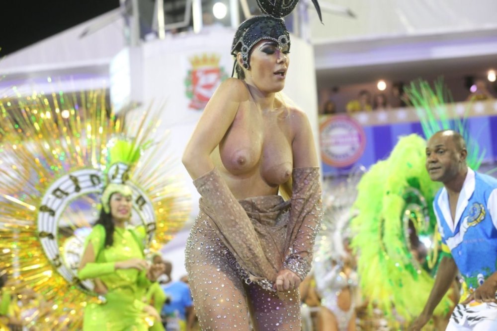 Topless Carnival in Rio