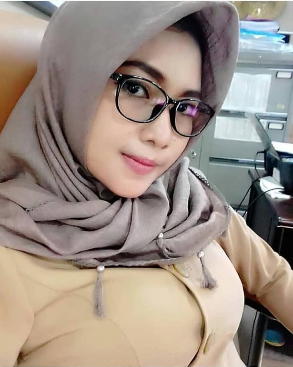 Hijabindo Pussylegs