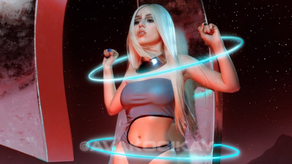 Ava Max Leather Pants