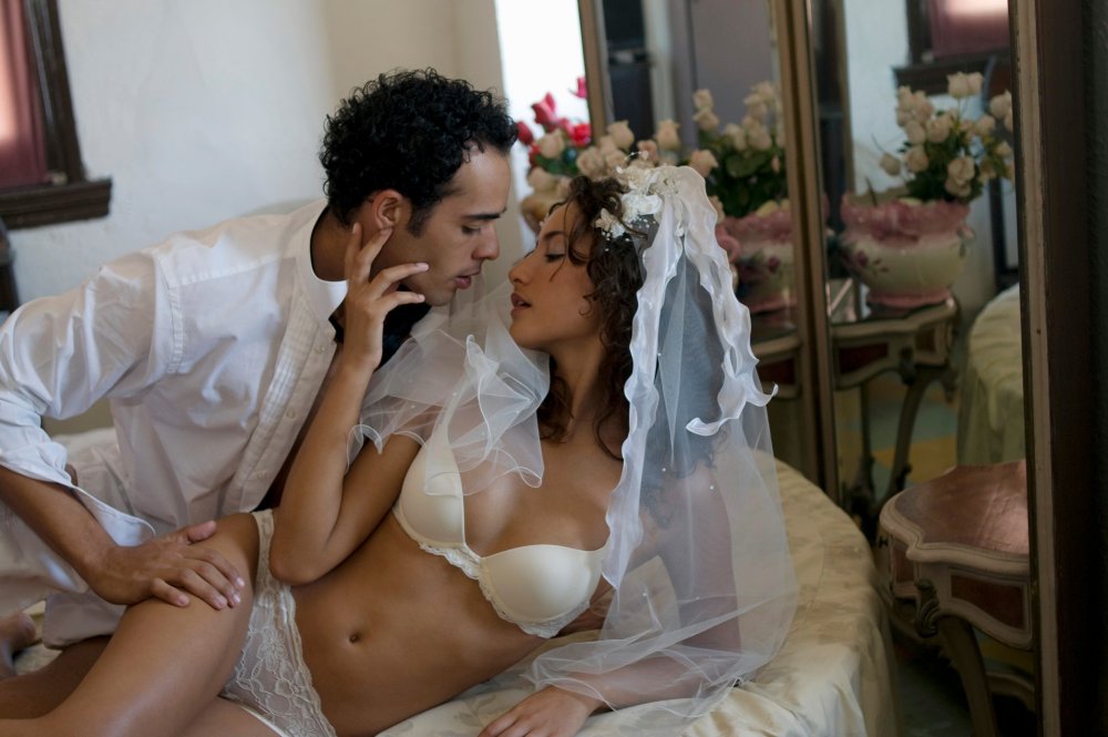 Brides without clothes
