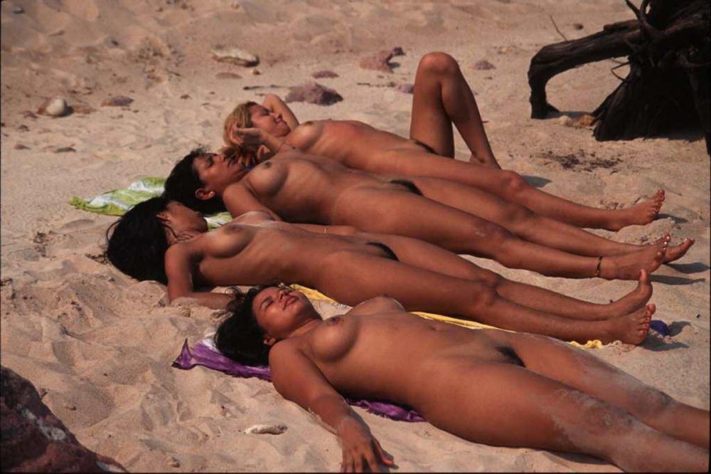 Brazilian girls nudistki