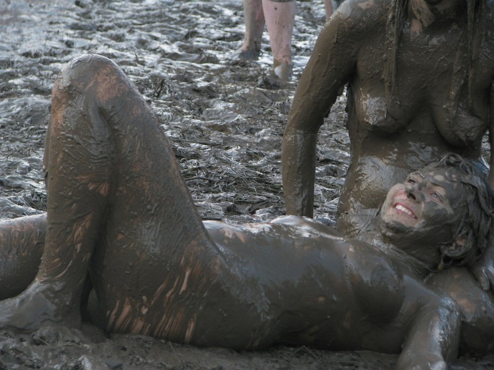 Dirty bare beauty