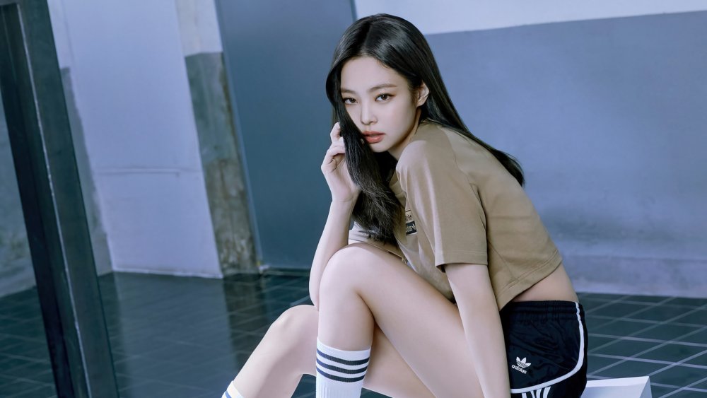 Jenny Black Pink 2021