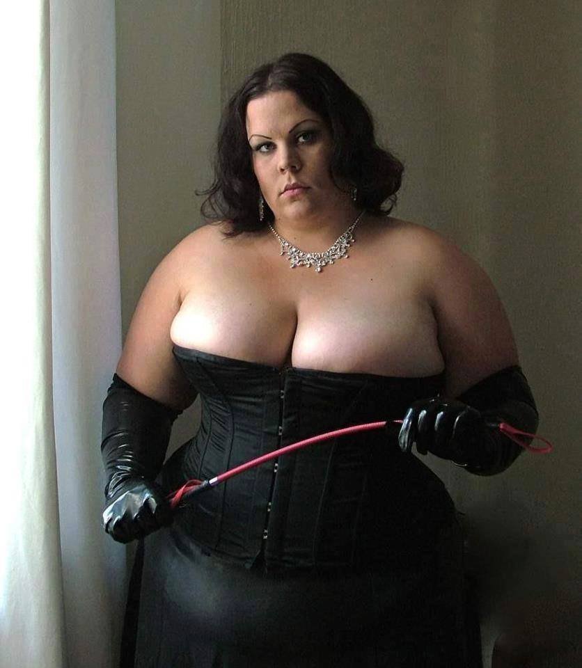 BDSM Madam of magnificent forms