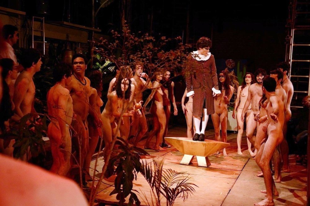 Male nude theater Naked Broadway Theater