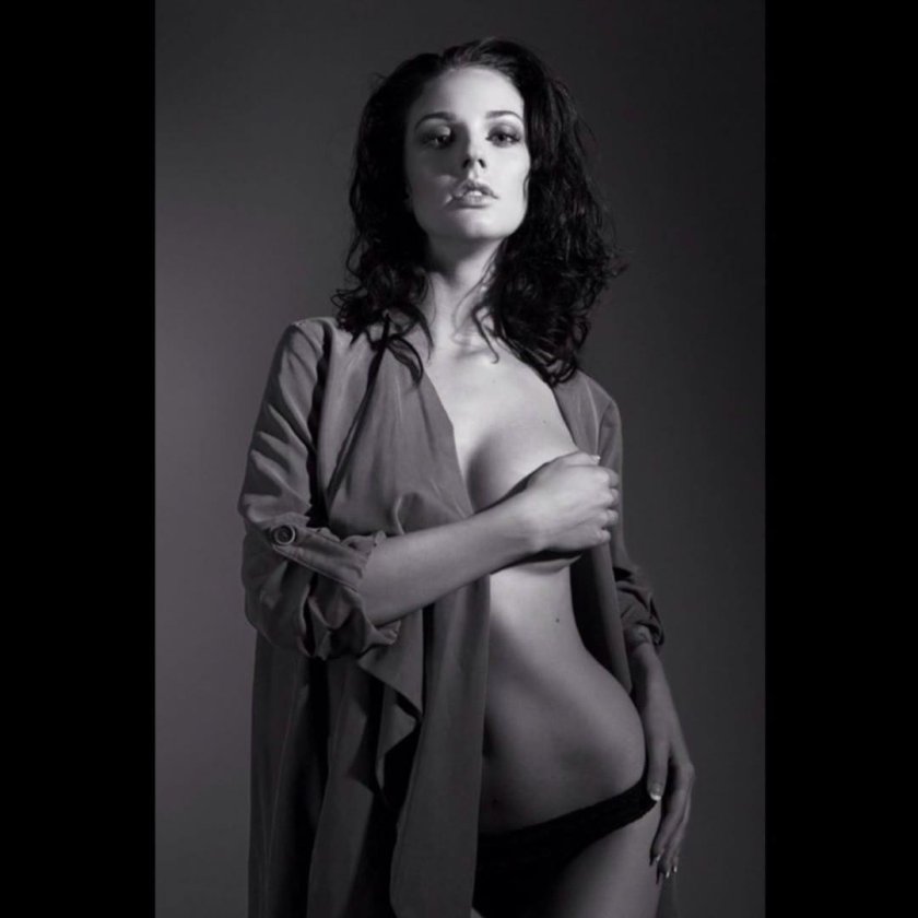Actress Nude