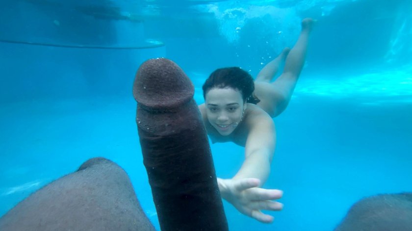 Underwater porn