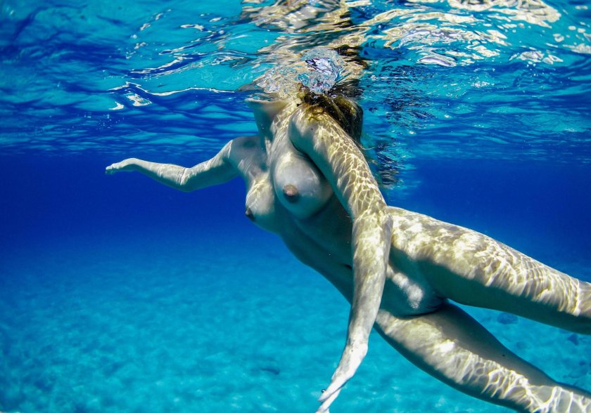 Underwater ocean